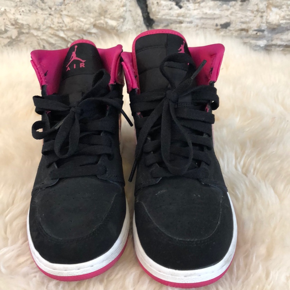 🩸SOLD🩸 Women’s Air Jordan’s